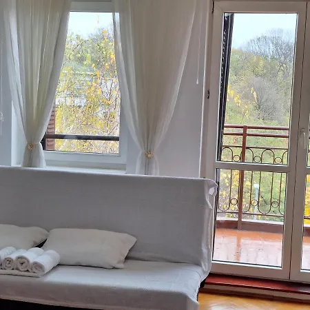 Rivijera Apartment
